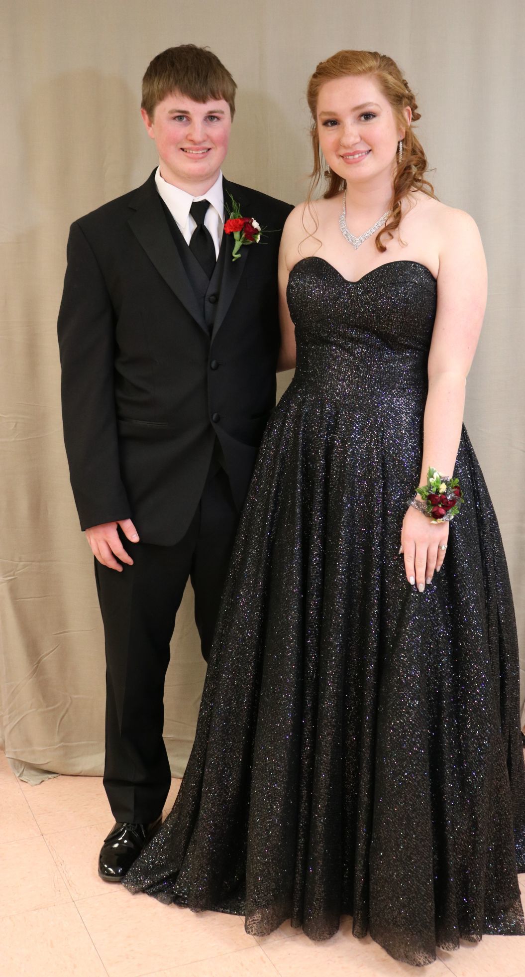 FCHS Prom March 74.JPG